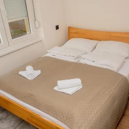 Apartamento Ali-pasha Luxury Apartment, Free Parking Garage Saraievo